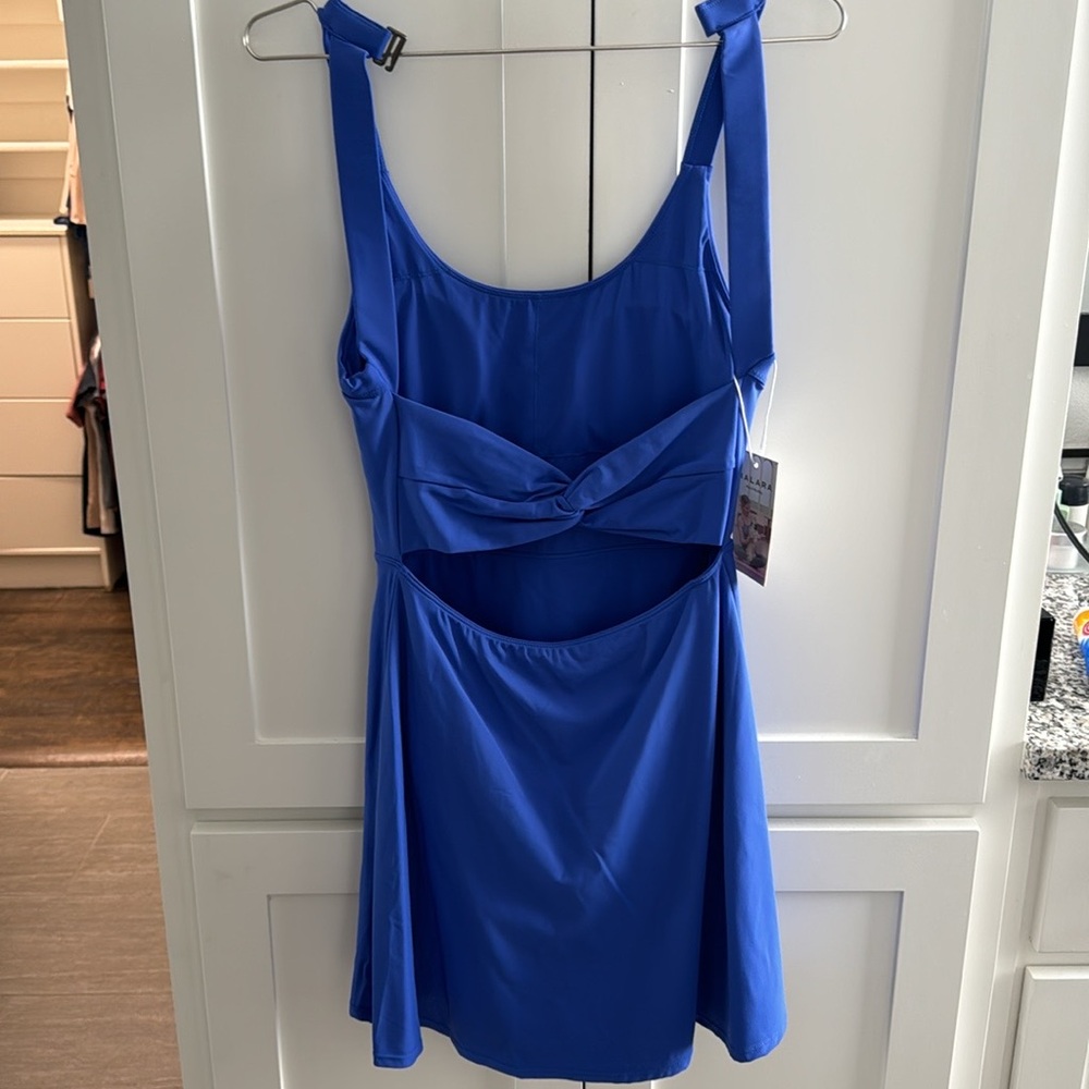 NWT Halara dress